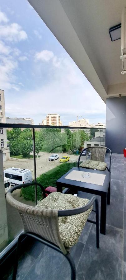 Relax Home Apartment Q Iasi Buitenkant foto