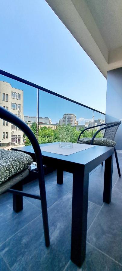 Relax Home Apartment Q Iasi Buitenkant foto
