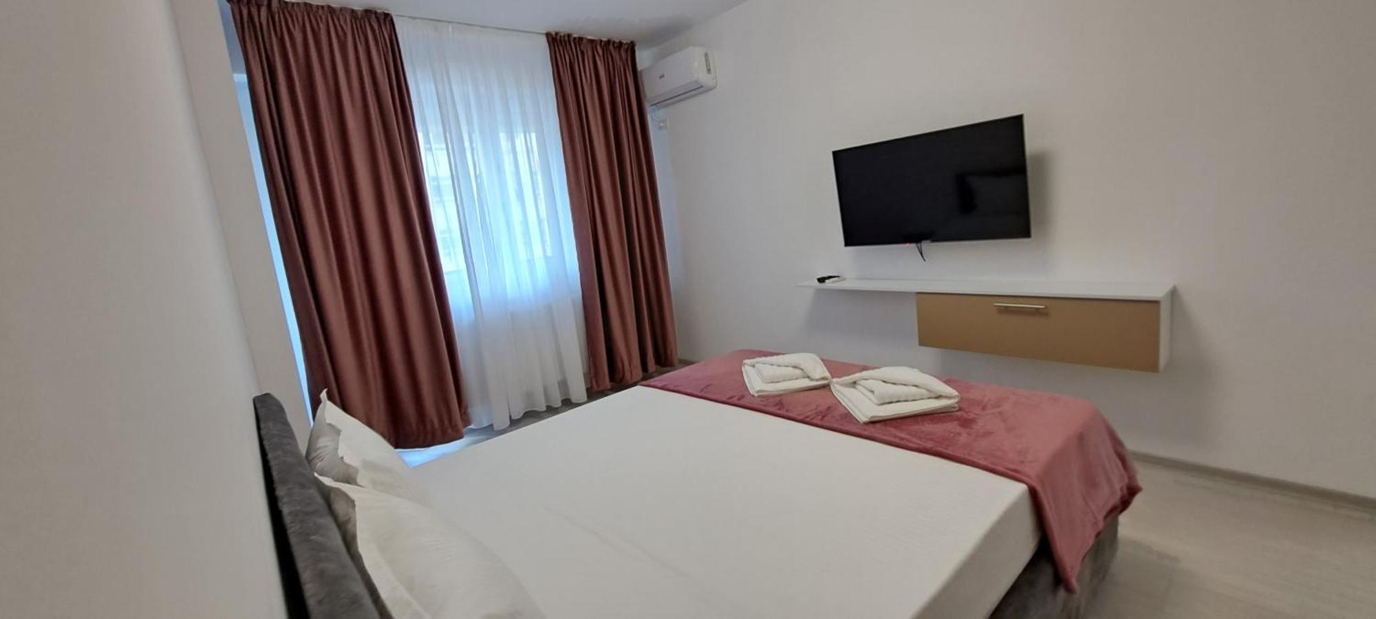 Relax Home Apartment Q Iasi Buitenkant foto