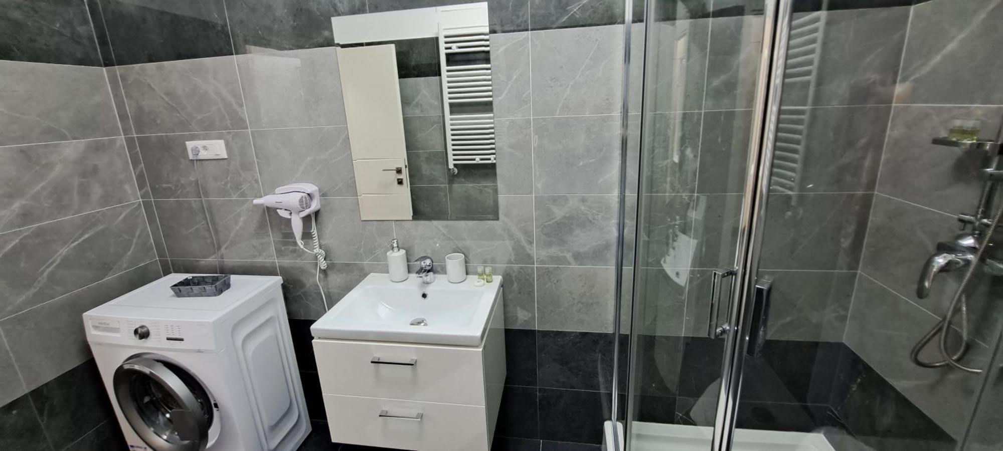 Relax Home Apartment Q Iasi Buitenkant foto