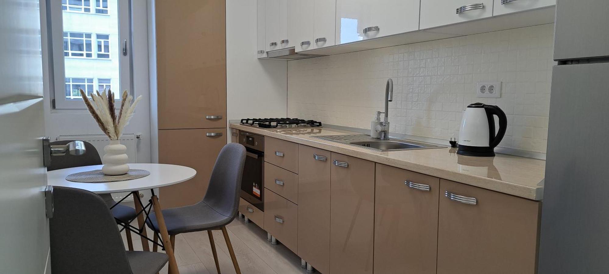 Relax Home Apartment Q Iasi Buitenkant foto